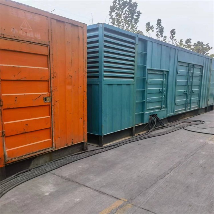 江津如何选择适合 600kW 柴油发电机组的热继电器？
